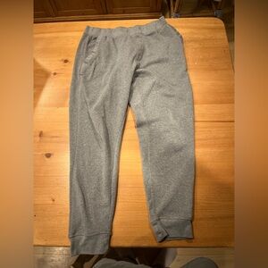 Basic Gray sweatpant, L